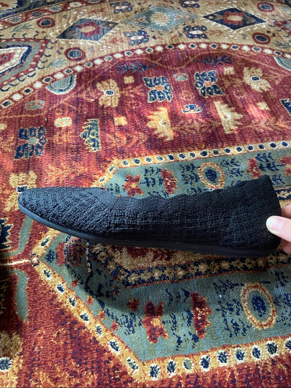 Skechers black stretchy